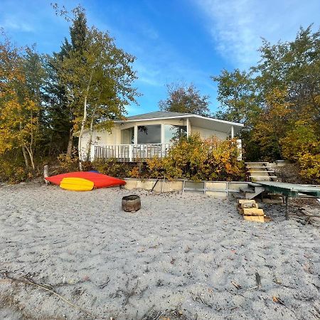 Ntj Moose Lake Cabin Bonnyville Экстерьер фото