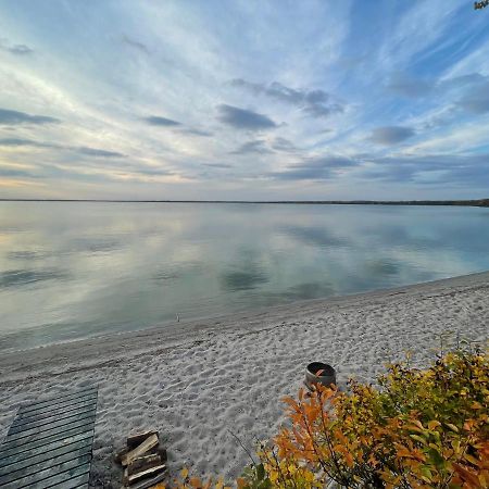 Ntj Moose Lake Cabin Bonnyville Экстерьер фото