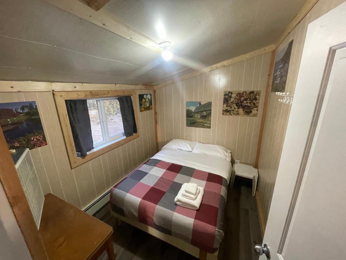 Ntj Moose Lake Cabin Bonnyville Экстерьер фото