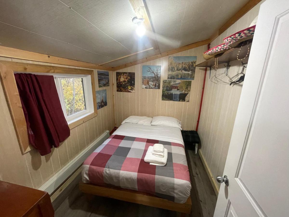 Ntj Moose Lake Cabin Bonnyville Экстерьер фото